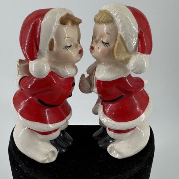 Vintage Japan Kissing Boy & Girl Santa Claus Porcelain Figurines Christmas MCM - Picture 1 of 10
